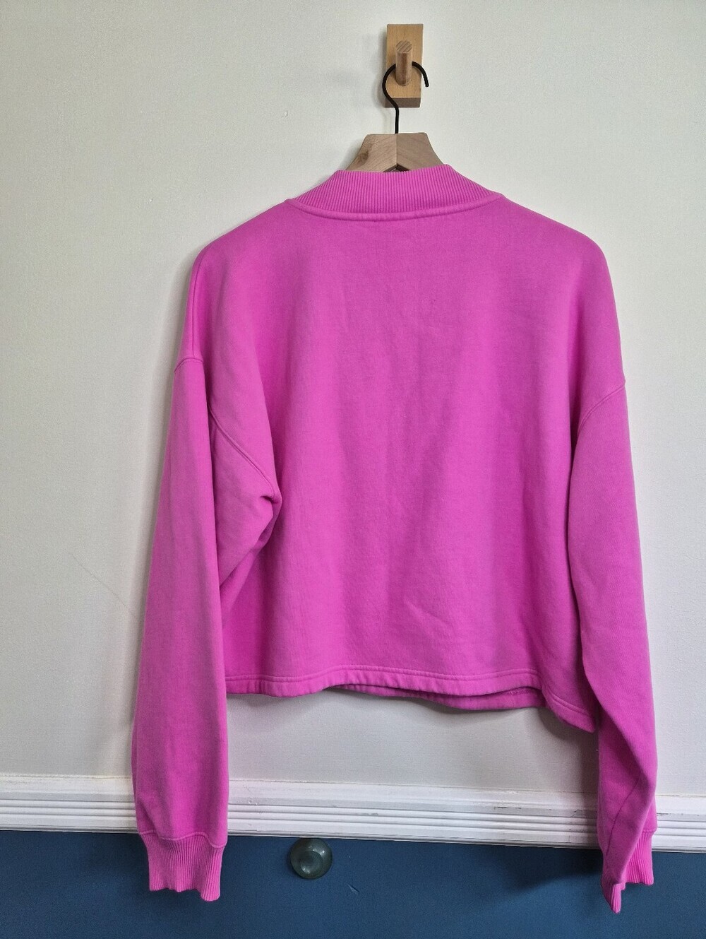 PINK Victorias Secret Hot Pink Cropped Quarter Zip Pullover Sweatshirt Large NWT - Picture 12 of 15